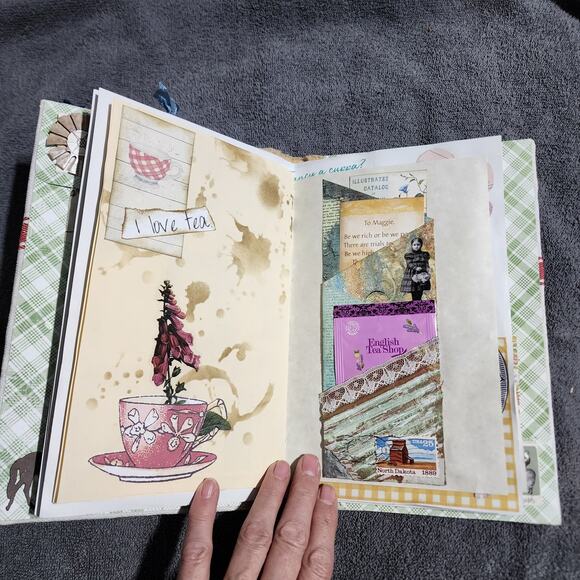 "GATHER" Junk Journal, 10in x 6.5in x 1in, 52pages - Picture 8 of 12
